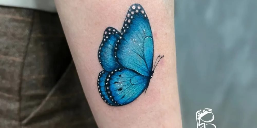 TATTOO BRAÇO DELICADA COLORIDA - TATUADOR RENAN REA