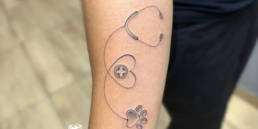 TATTOO TRAÇOS FINOS - TATUADOR RENAN REA
