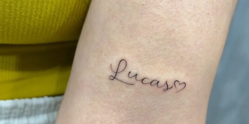 TATTOO ESCRITA - TATUADOR RENAN REA